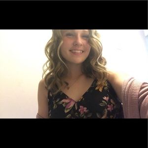 Meet your Posher, Tori